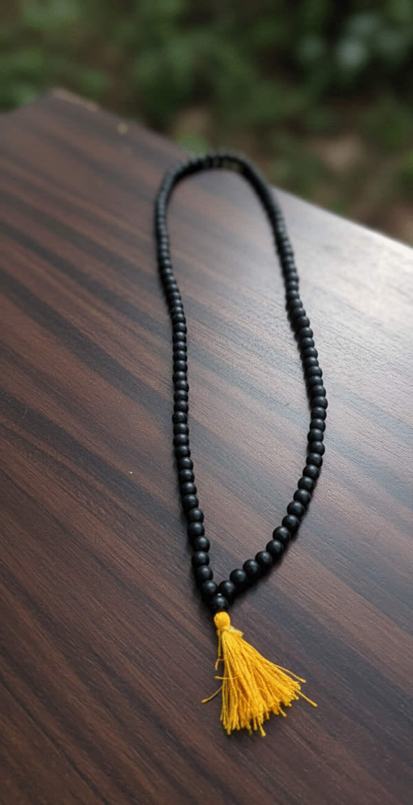 divya karungali mala